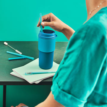 Straw Brush with Cover
